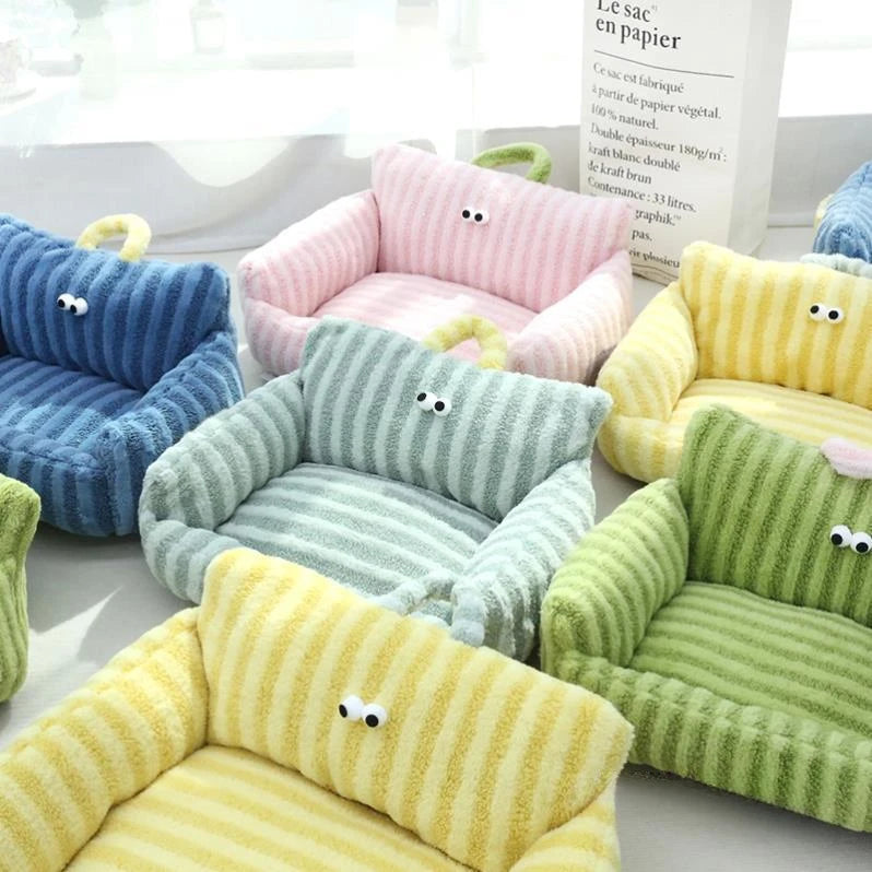 Canapé douillet pour chien