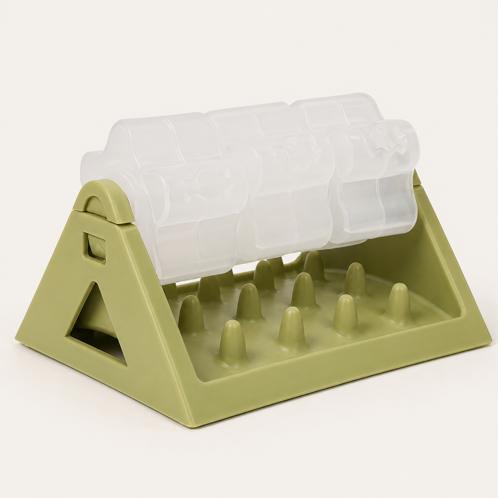 Interactive Dog Toys Food Dispenser Toy - Puzzle Feeder with Leak-Proof Design Slow-Feeding Design Durable PP Material for Dogs